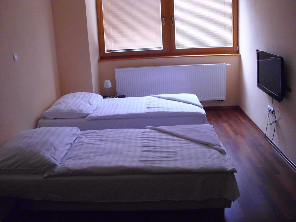 Guest House Mladost Preszów Zewnętrze zdjęcie